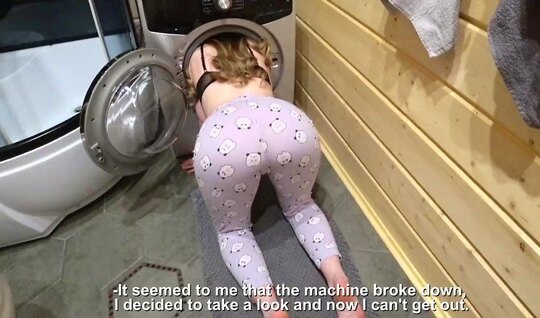 My sister got stuck in doggy style and my brother immediately inserted his dick into her pussy