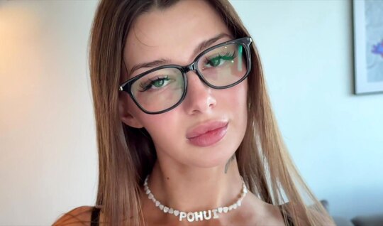 Russian bitch with glasses knows what to do with a strong member