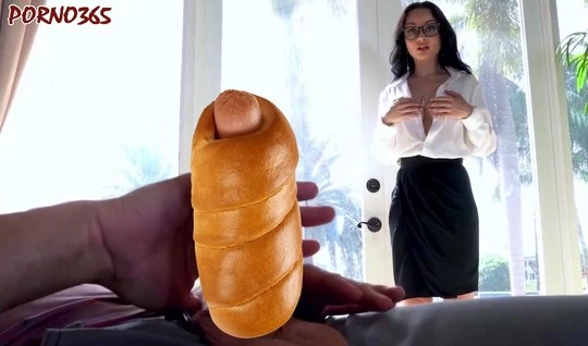 Milf shows the jerking dude big milkings and pulls pussy on his stake