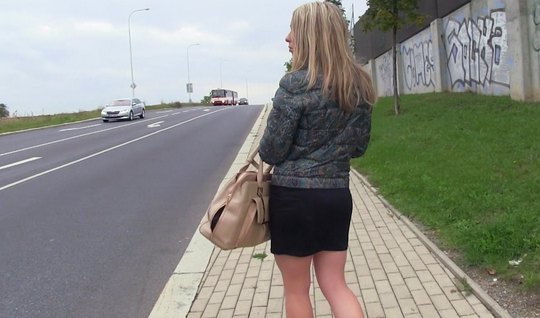 Pickup blonde ends with hot sex and Blowjob in the car