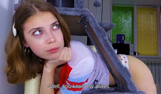 The guy fell to the Russian beauty and put the bolt on the eggs