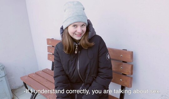 Russian cutie gladly gave pussy to a pick-up artist