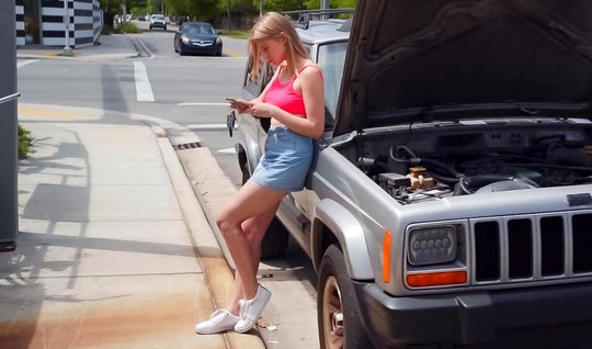 Pickup on the street for a young beauty ended with sex in the pose of cancer