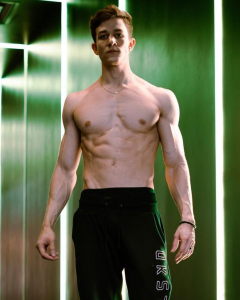 Паркер Эмброуз - Parker Ambrose